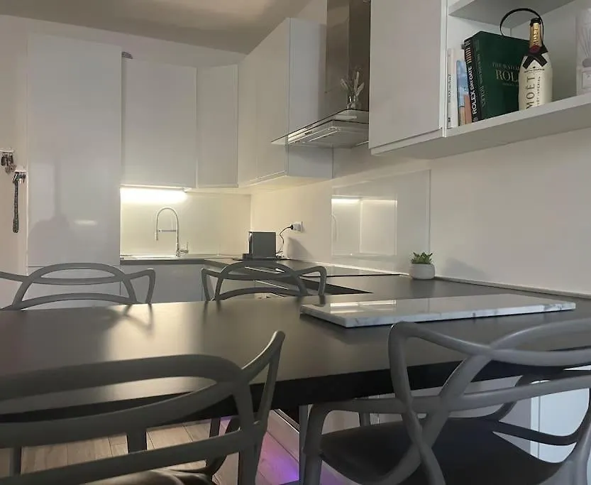 Palm Beach Appartment 80 Mt Dal Mare E Comodo Per Venezia Lido di Jesolo Italy