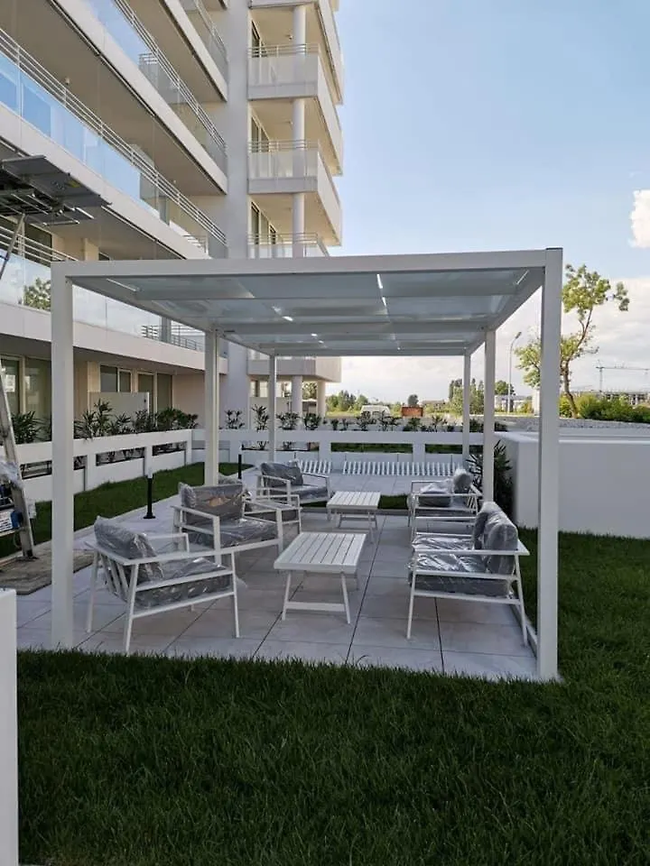Palm Beach Appartment 80 Mt Dal Mare E Comodo Per Venezia Lido di Jesolo Apartment