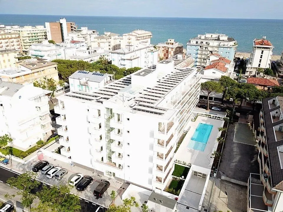 Palm Beach Appartment 80 Mt Dal Mare E Comodo Per Venezia Lido di Jesolo